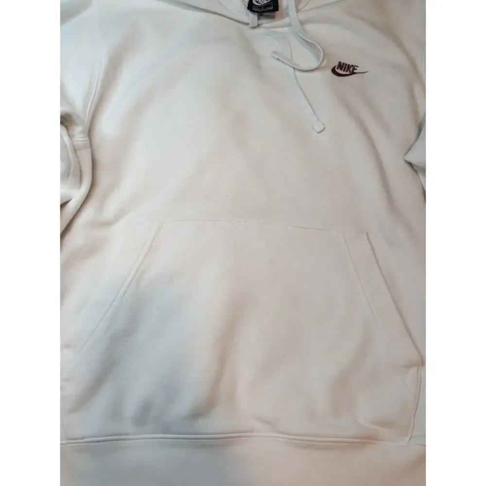 Nike Sportswear Club Men's Pullover Hoodie - White